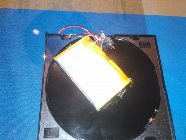 Luz crepuscular solar con batería - 08